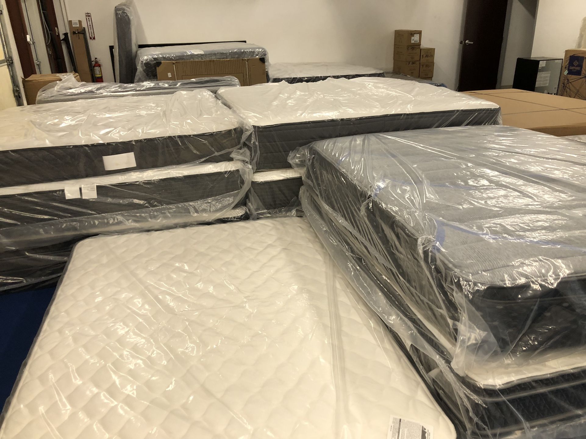 Get a Mattress 4 Less Before They Are Gone