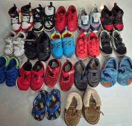 Boys size 8 toddler shoes