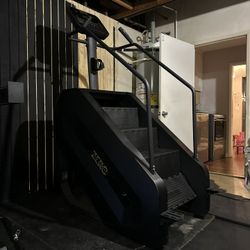 P1 Stair Climber | Stairmaster | Gym Equipment | Weights | Free Delivery & Installation 
