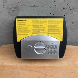 SentrySafe P008E Portable Security Safe. 