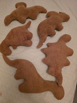 DINOSAUR PILLOWS 
