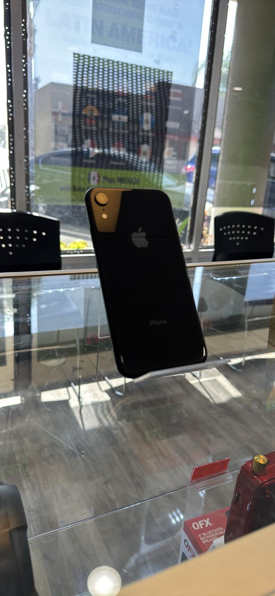 iPhone XR