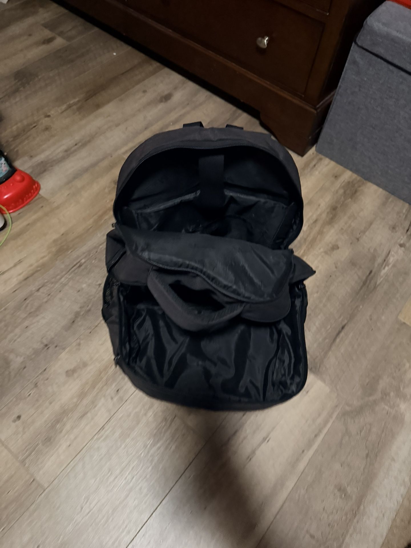 Backpack Many Compartments