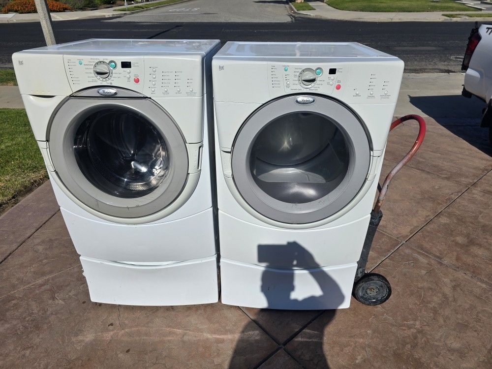 Whirpool Washer And Dryer Gas Firm Price $550