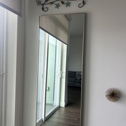 Long wall mirror 