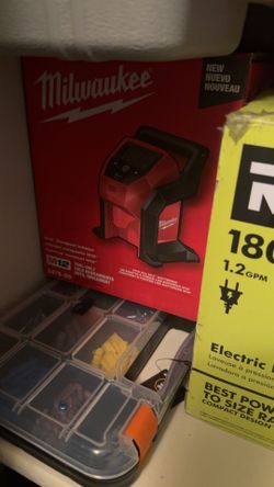 Milwaukee air compressor