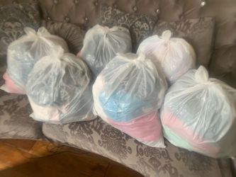 6 bolsas de ropa mixtiada