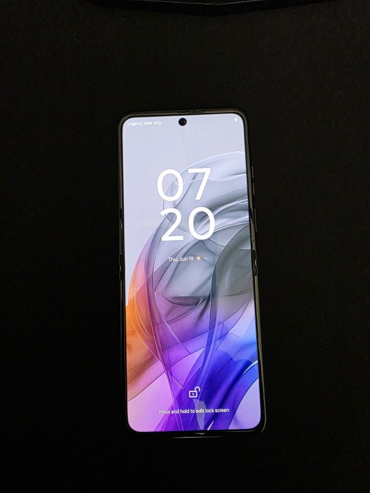 Motorola Razer 2024