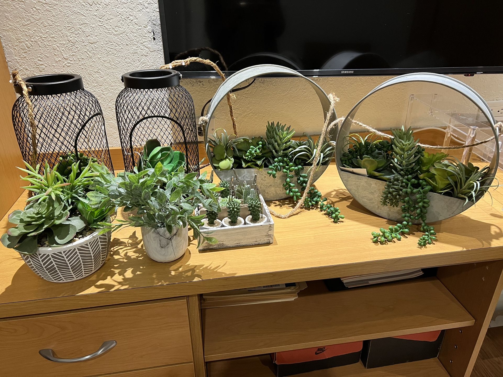 Decorating Items !! Fake Plants