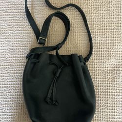 Portland Leather- Black Bucket Bag 