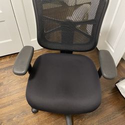 Adjustable Rolling Office Chair