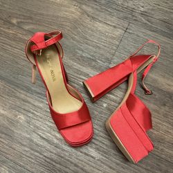 Fashion Nova Heels Size 9 