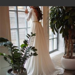 Maternity Round Neck Long Sleeve Backless .