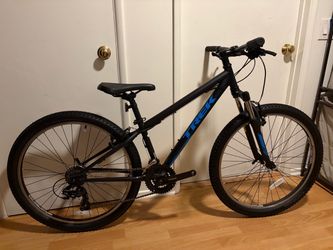 TREK MOUNTAIN BIKE - Custom build