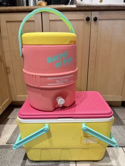 Igloo Cooler Set