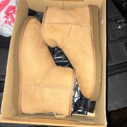 mens uggs classic M mini boots size 13