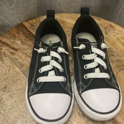 Converse Kids Size 10