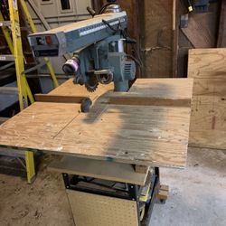 Dewalt Radial Arm Saw