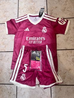 UNIFORME DE NIÑO DE EL CLUB REAL MADRID BELLINGHAM
