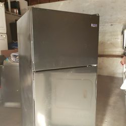 Maytag Refrigerator 