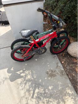 2 kids bicycles