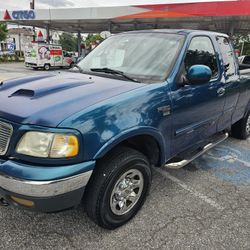 2000 FORD F-150 4X4 7700 SERIES 180k Miles
