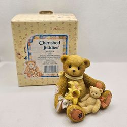 New Cherished Teddies LILY Girl Bear Figurine Spring flower birthday petals hope

Mint condition, kept in the box, never displayed 

LILY  - Special p
