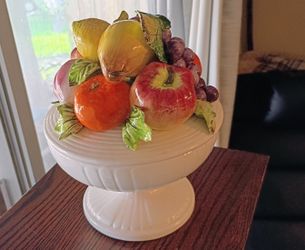 Vintage Ardco Hand-Painted Ceramic Fruit Centerpiece Bowl – Mid Century
With Label