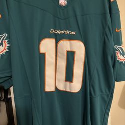 Dolphins Hill Jersey