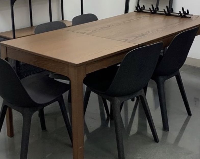 Six piece dining table!