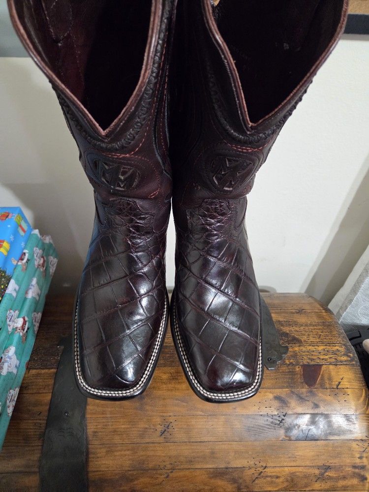 AMERICAN ALLIGATOR BELLY LARGE-SCALE SKIN BOOTS FOR MEN IN NEW CONDITION
