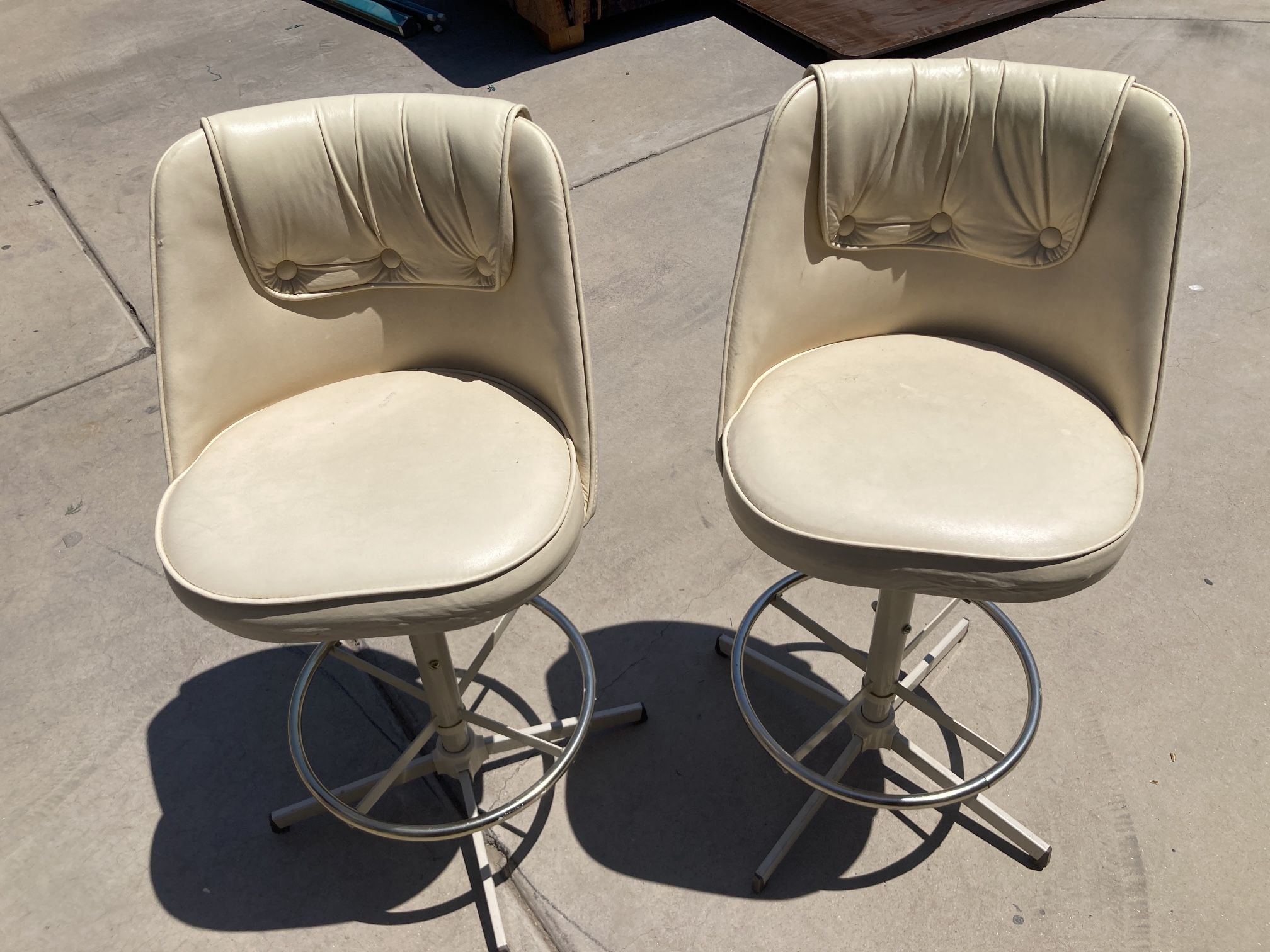 2 Vintage Admiral Industries Kitchen Bar Stools