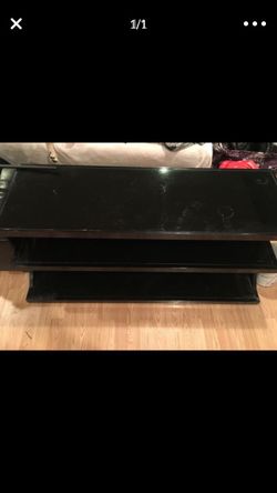 Entertainment center