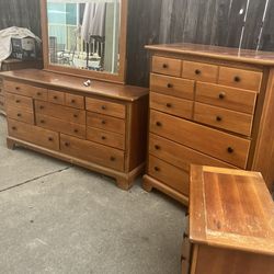 Bedroom Set for free