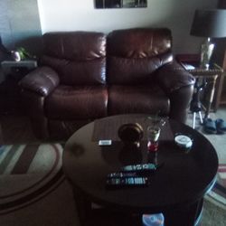 Reclining Couch And Table 