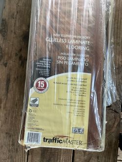 Hardwood floor material / bundles
