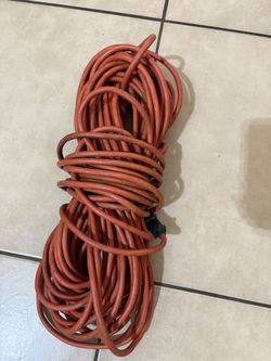 100 FT EXTENSION CORD