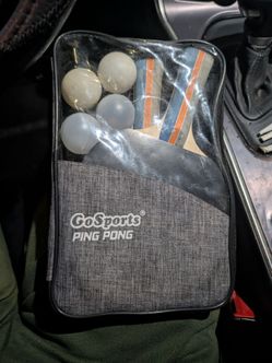 Ping Pong Paddle + 4 Balls