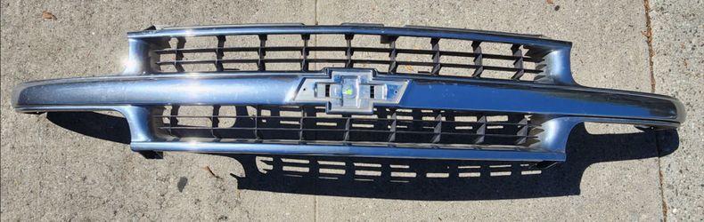 2000 2001 2002 CHEVY SILVERADO TAHOE GRILL GRILLE