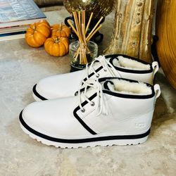 UGG Neumel Leather Chukka Boots Men's 10 White Black Wool Lined 1133777 Plush