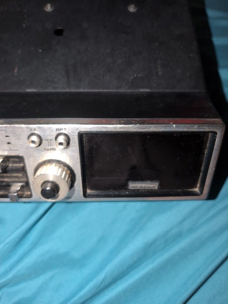 Pioneer TP 800 8 Track Car Radio