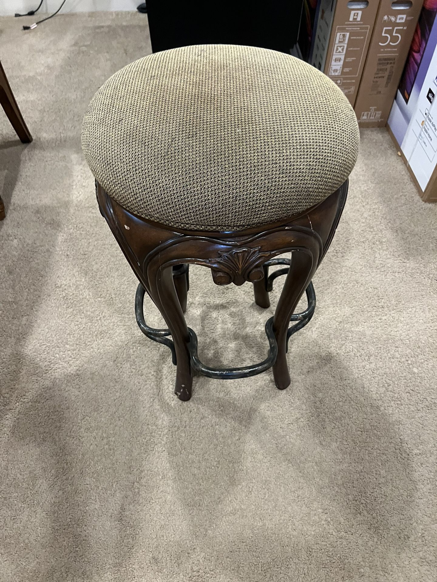 Swivel Wooden Bar Stool