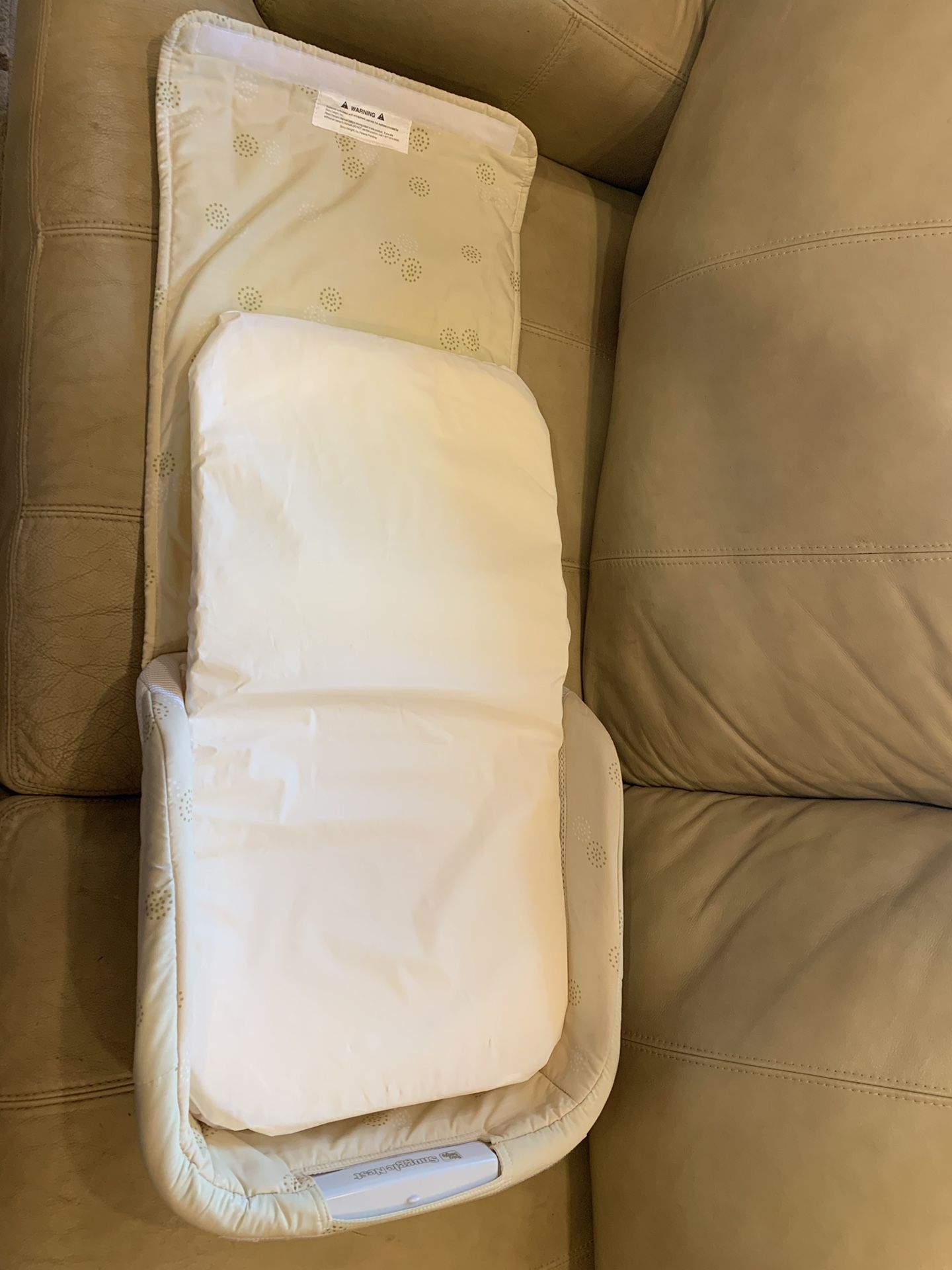 Baby Snuggle Nest