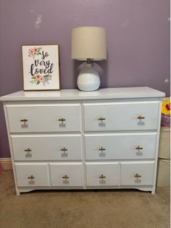 Delta 6 Drawer White Dresser