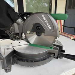 Metabo 10” Single Bevel Compound Miter Saw