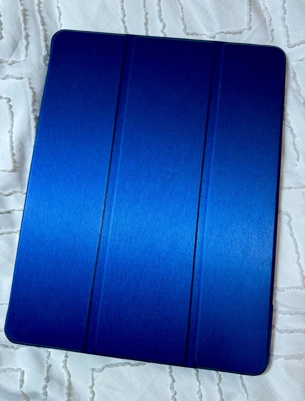 Apple iPad Pro Blue Case 12.9”inch 6th generation 