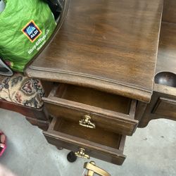 Makeup Vanity And Bench