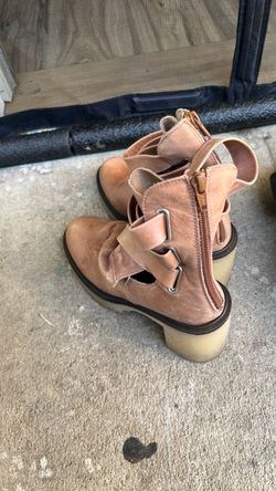 Tan Leather Buckle Ankle Boots women’s size 5