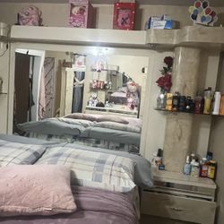 Bedroom Set