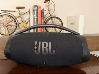 JBL Boombox 3
